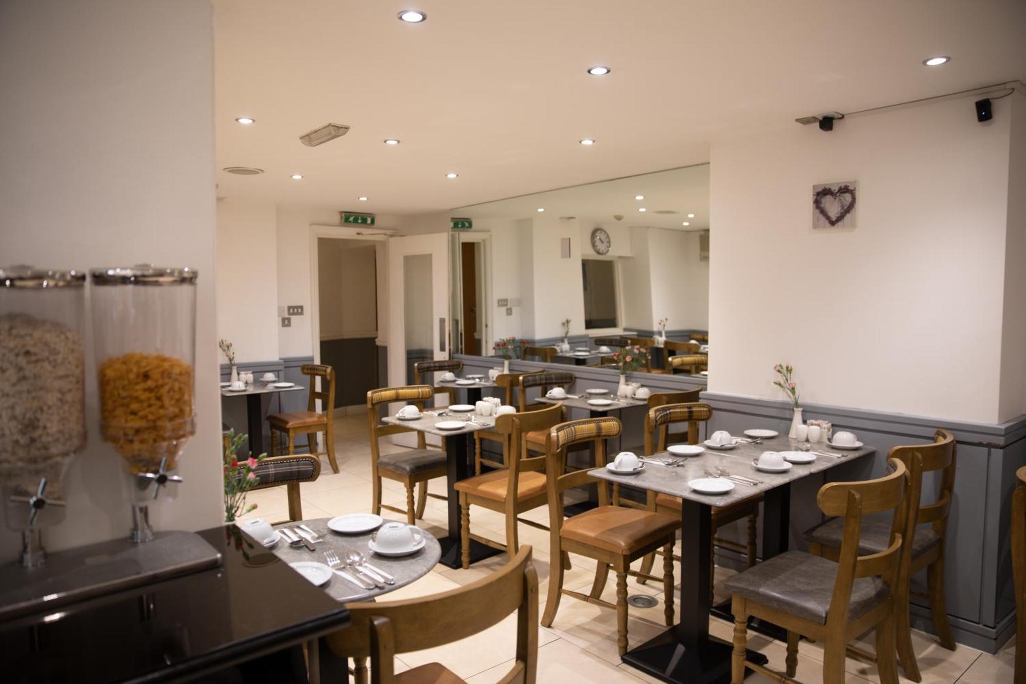 Duke Of Leinster Hotel London Bagian luar foto